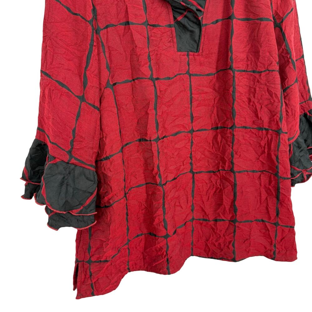 Ali Miles Medium Red Black Long Sleeve Wearable Art Blouse Shirt Top Christmas - Picture 5 of 7